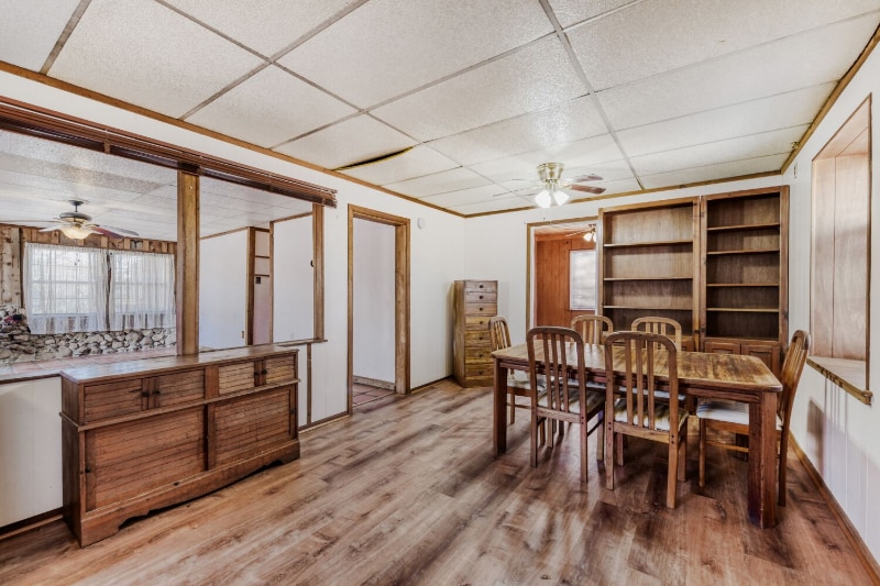 Building Photo - 187 River Oaks Dr