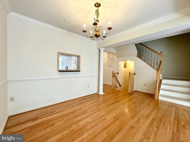 Building Photo - 10175 Treble Ct