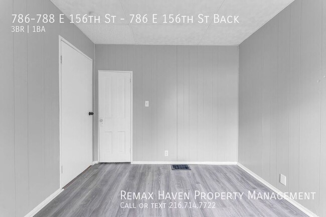 Building Photo - 786-788 E 156th St-786 E 156th St Back