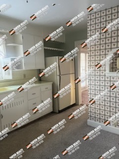 Building Photo - 700 W South St