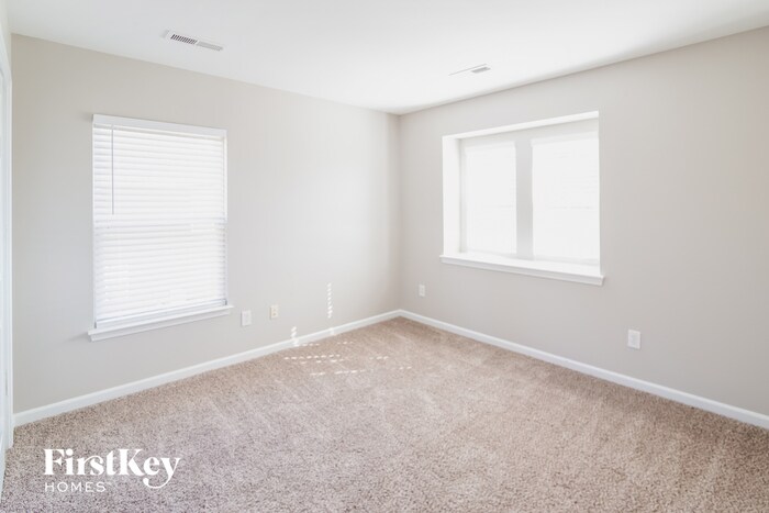 Building Photo - 7006 Meadowsweet Ln