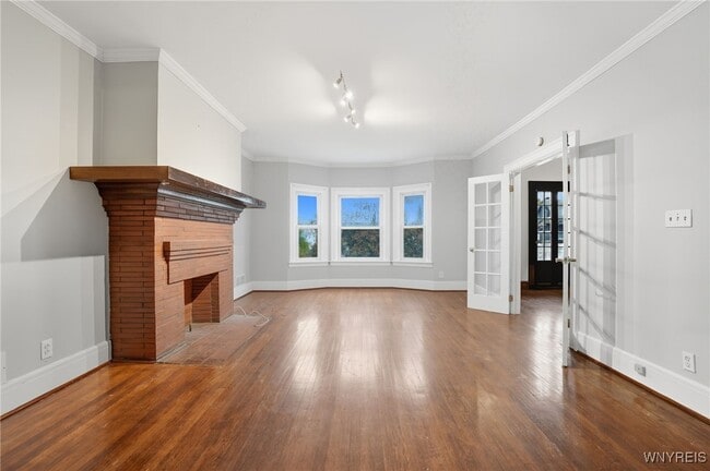 Building Photo - 449 Bird Ave