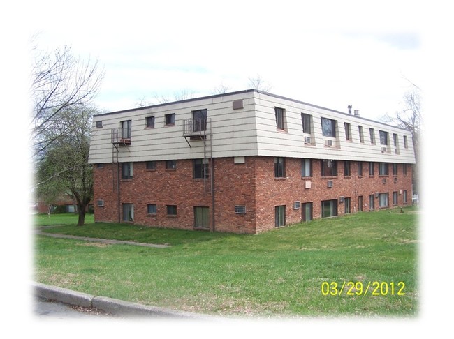 Primary Photo - Brigham House Apartments