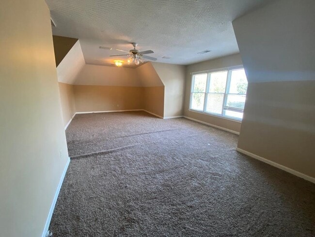 Building Photo - 1440 Asbury Dr