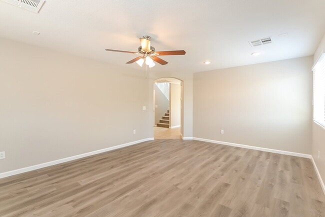 Building Photo - 6083 W Dewey Dr