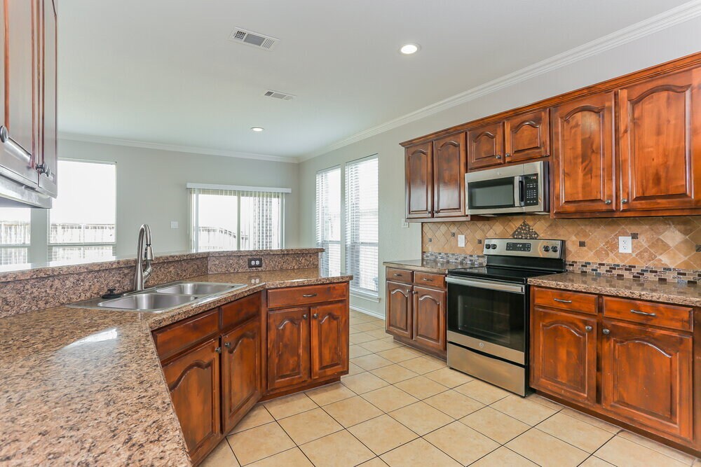 Building Photo - 1032 Sunderland Ln