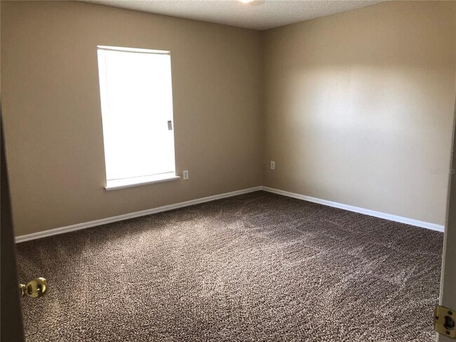 Building Photo - 30302 Double Dr
