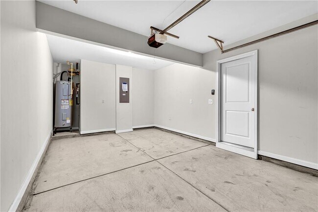 Building Photo - 893 Society Cir