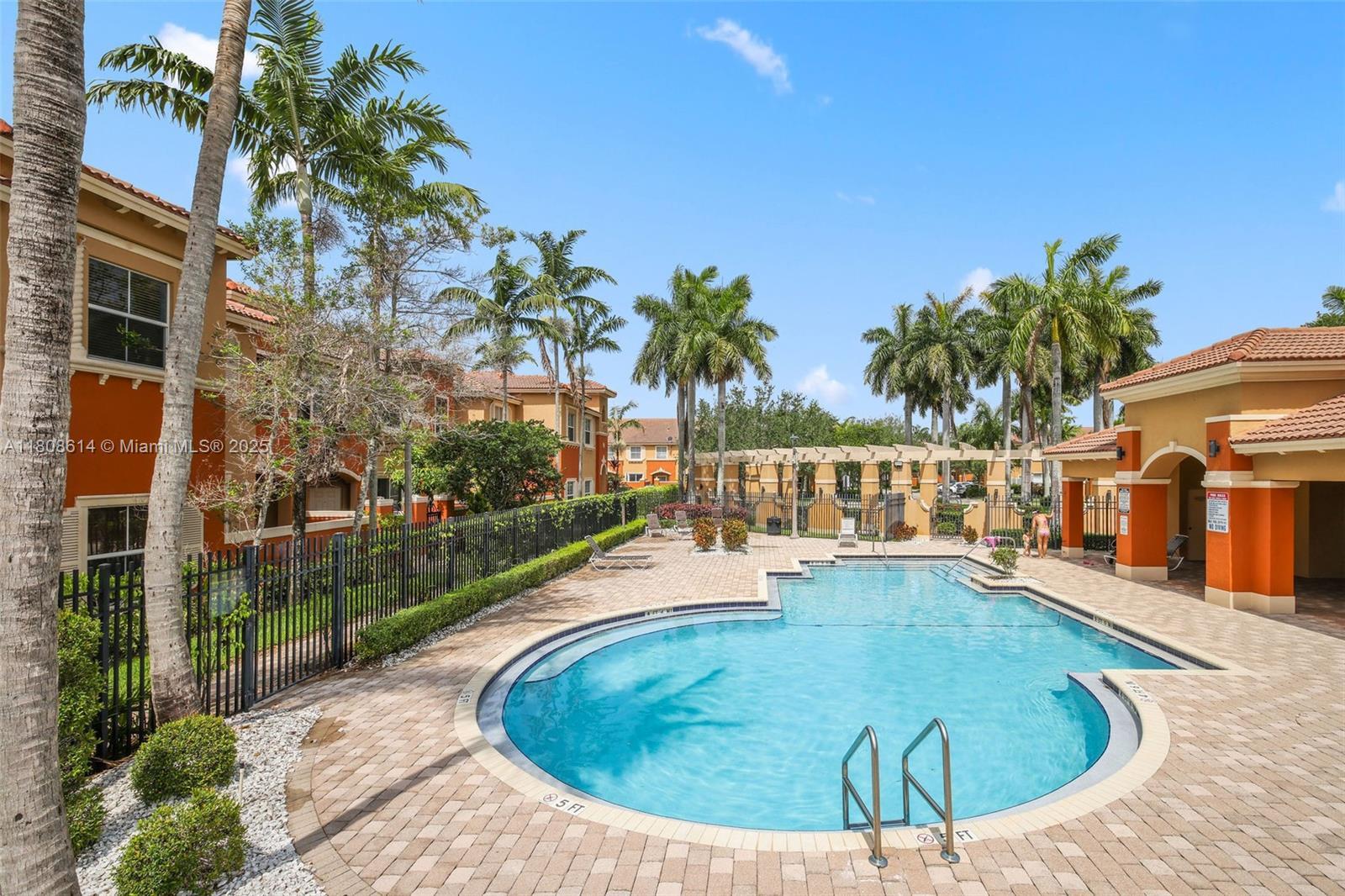SO FLO Real Estate Group 2741 SW 120th Ter # 305-3 MIRAMAR, FL - 2741 SW 120th Ter
