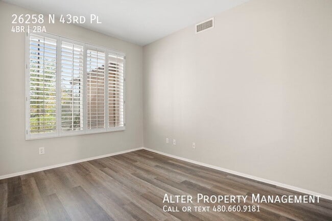 Building Photo - 26258 N 43rd Pl