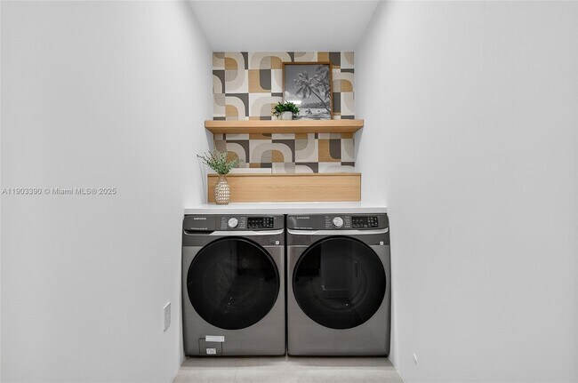 Building Photo - 7865 SW 183rd Terrace