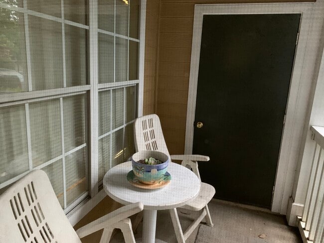 Patio with storage unit - 212 Bentley Pl