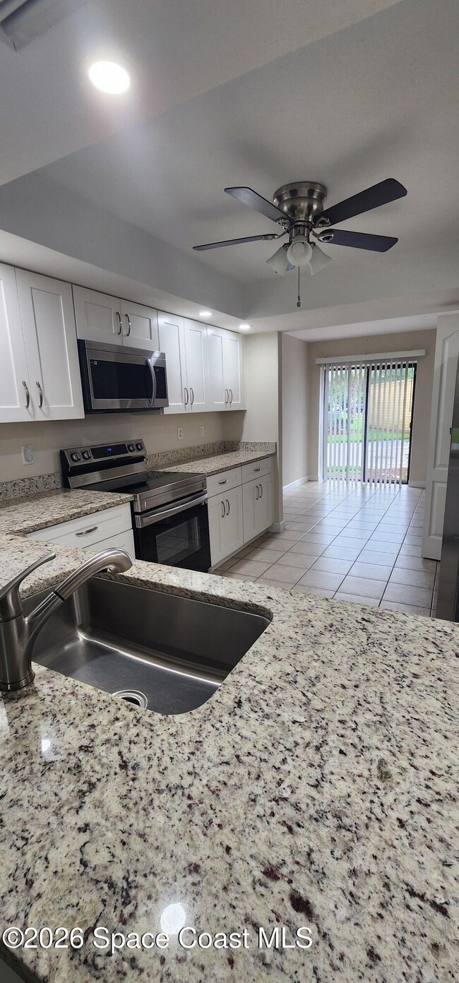 Building Photo - 441 N Harbor City Blvd