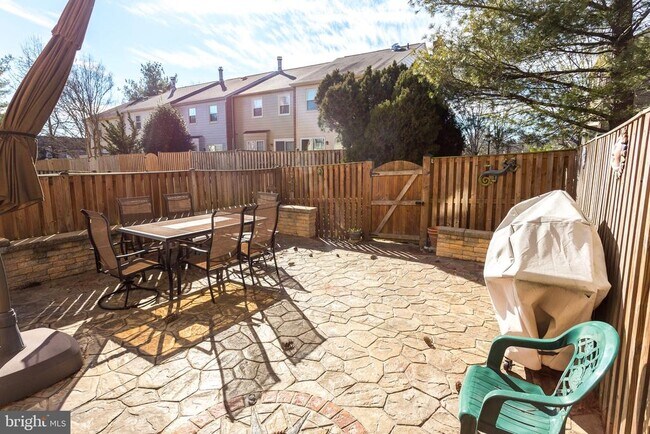 Building Photo - 5510 Swift Current Ct
