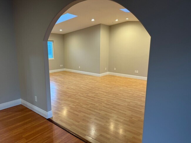 Building Photo - Beautiful Clairemont Cul-de-sac Home