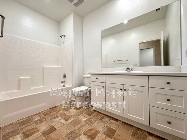 Building Photo - 34495 Agave Dr