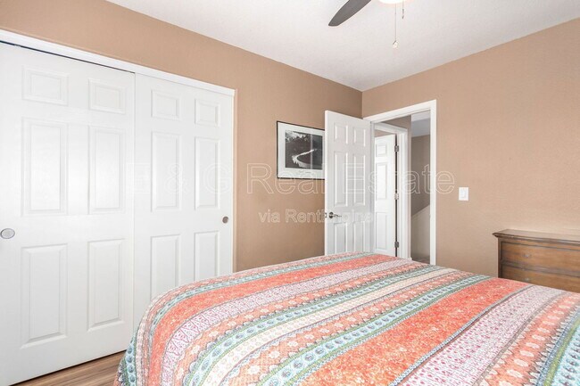 Building Photo - 1836 N Stapley Dr