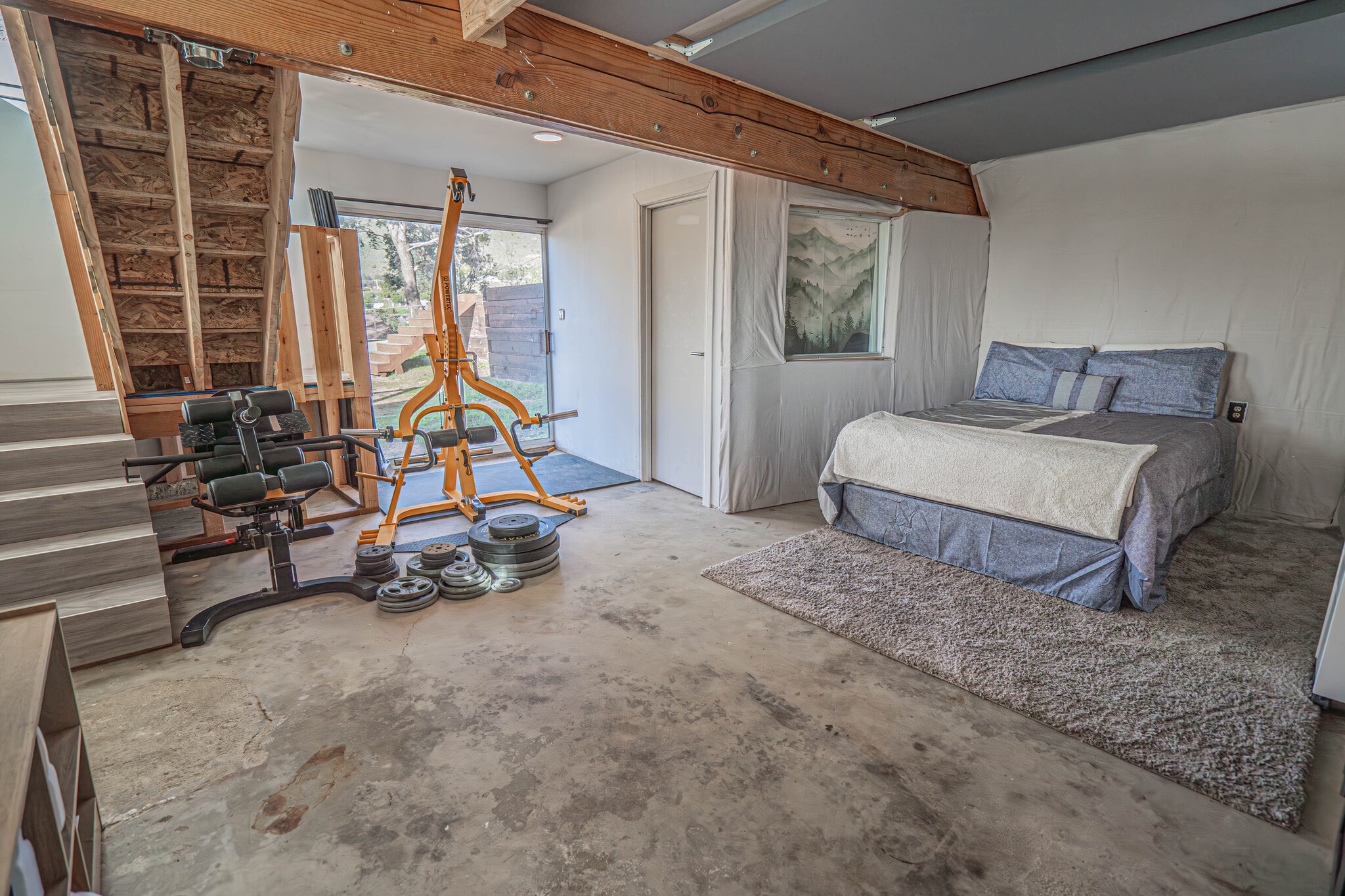 Building Photo - 35315 Glenwall St