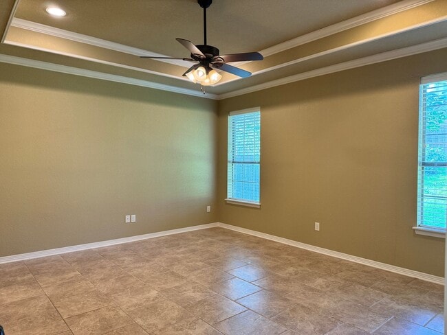 Building Photo - 11865 Poydras