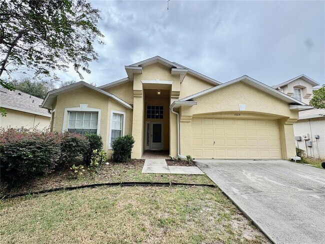 Primary Photo - 3325 Manor Cove Cir
