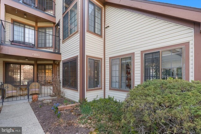 Building Photo - 6011 Curtier Dr