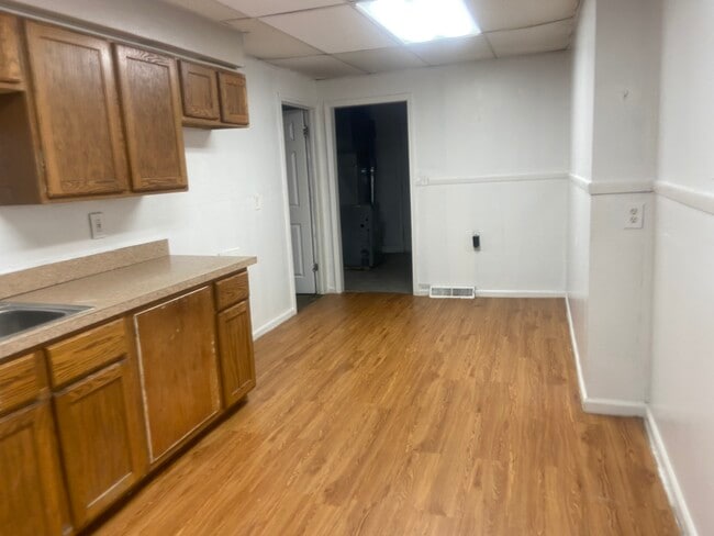 Building Photo - 22875 Sharrow Ave