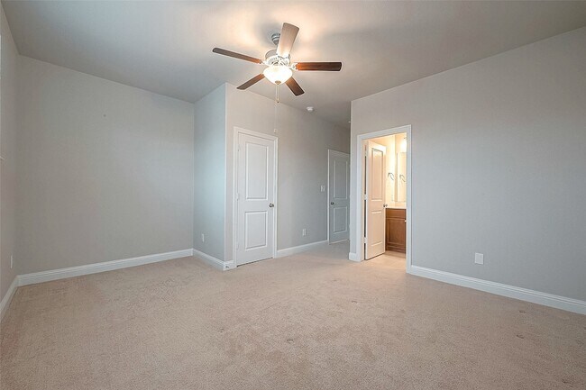 Building Photo - 58 Canopy Green Dr