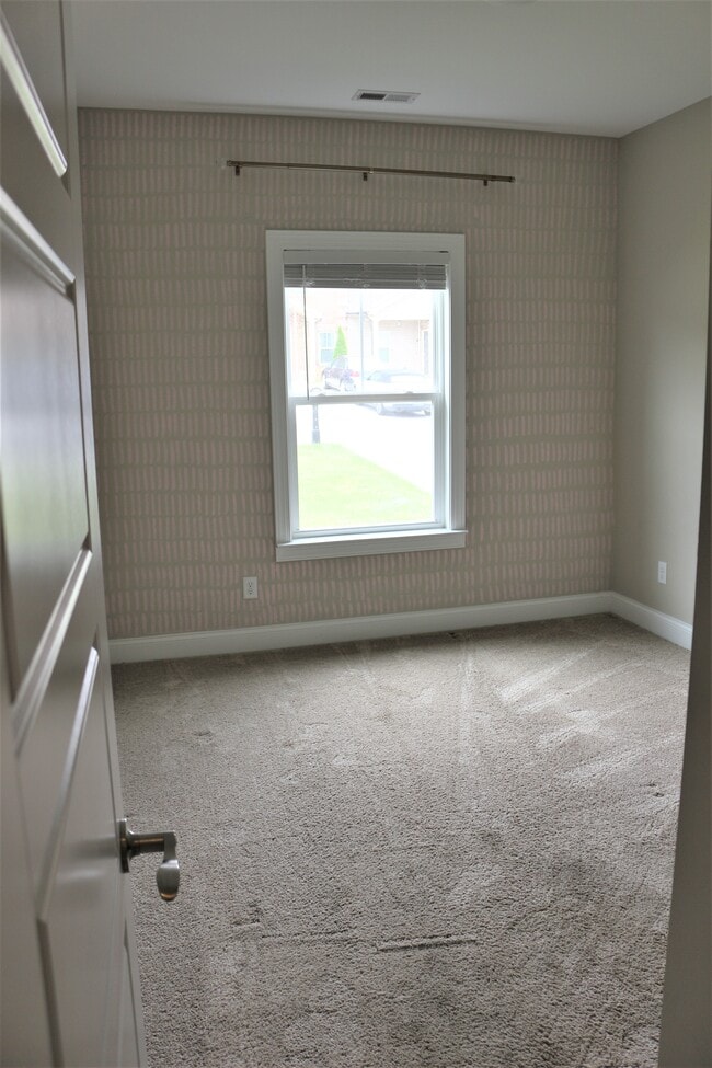 Building Photo - 3426 Fleeman Place Dr NE