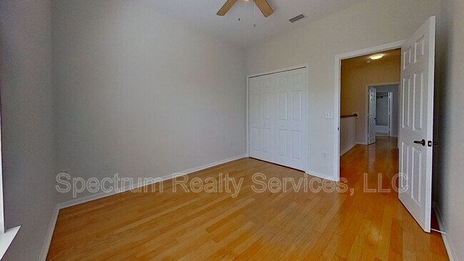 Building Photo - 4515 Serena Cir