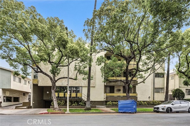 Building Photo - 320 S Gramercy Pl