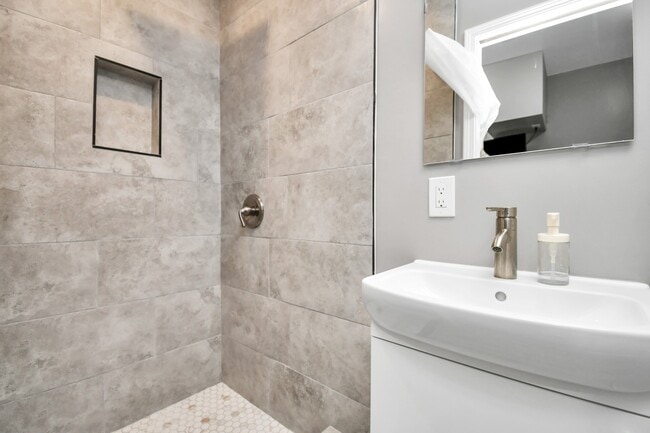 Building Photo - 14018 Harmony Ridge Trl