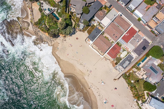 Building Photo - 2800 Ocean Front