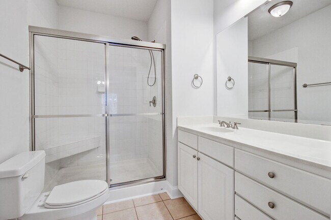 Building Photo - 1025 Riverland Woods Pl