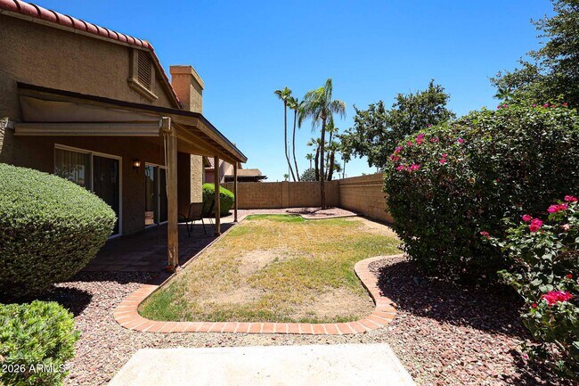 Building Photo - 3305 E Wildwood Dr