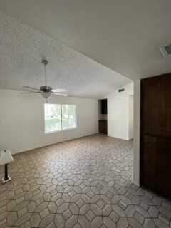 Building Photo - 37932 Mountain Shadow Ln