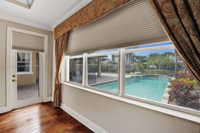 Building Photo - 7607 NW 127th Manor