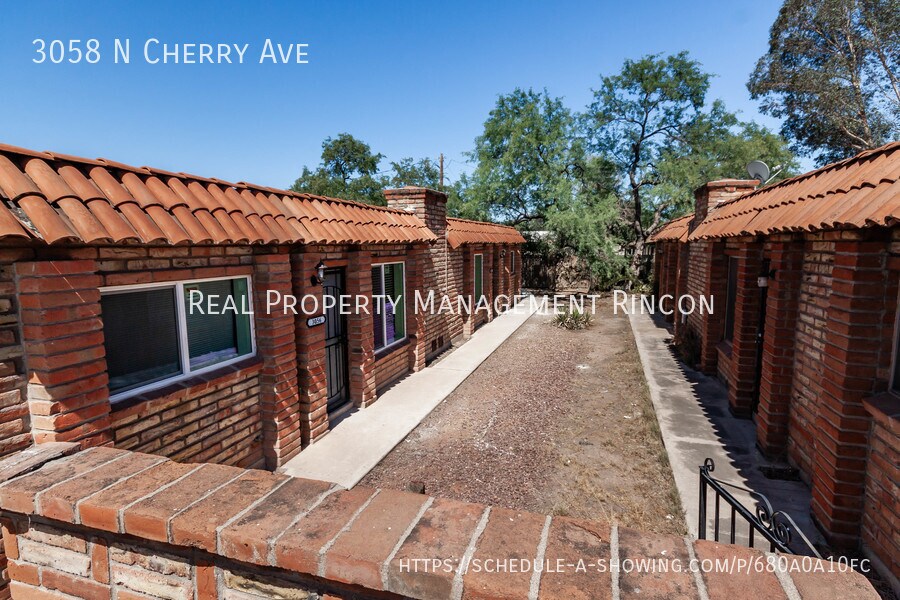 Building Photo - 3058 N Cherry Ave