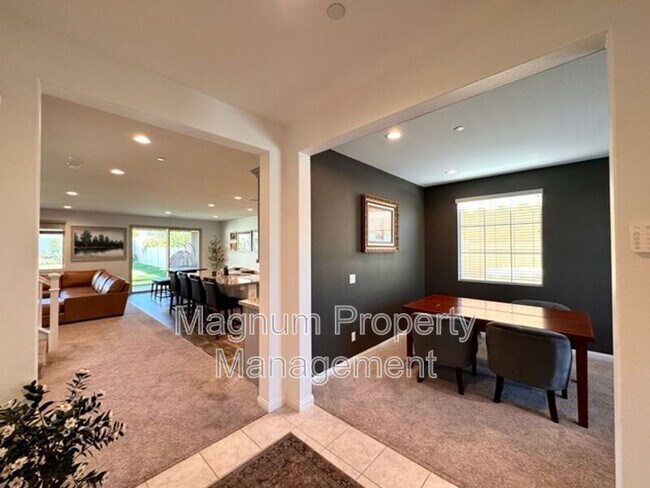 Building Photo - 34110 Big Sur Dr