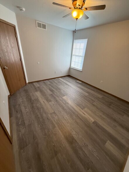 Building Photo - 1530 Citadel Dr