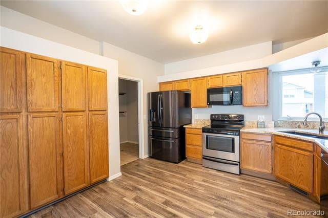 Building Photo - 6431 Gemfield Dr