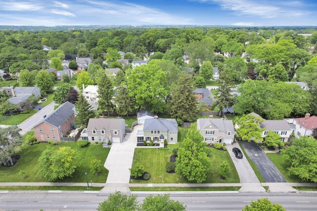 Building Photo - 2615 Northwest Blvd