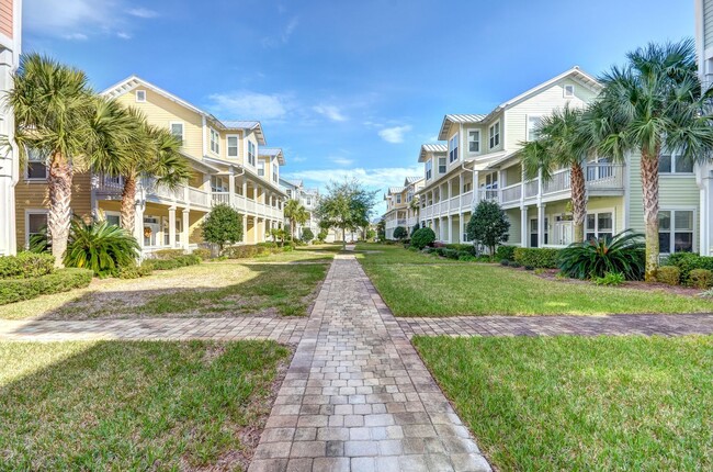 Building Photo - Coastal Living on Amelia Island