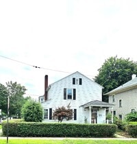 Building Photo - 910 Broad St