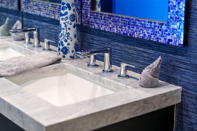 Building Photo - 408 NW 52nd St