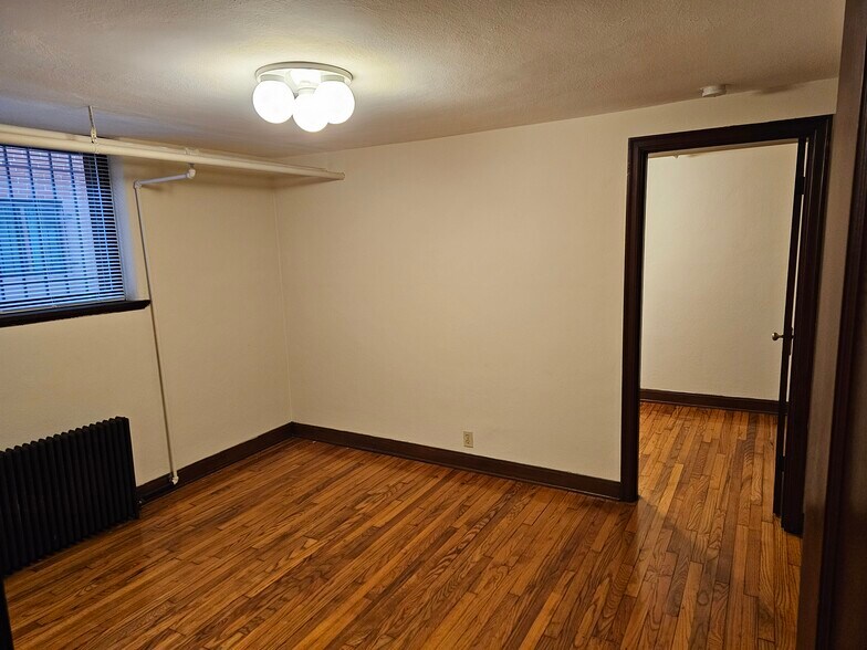 Building Photo - 111 Glenmary Ave