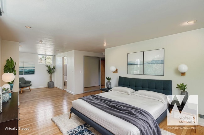 Building Photo - 701 S Milwaukee St