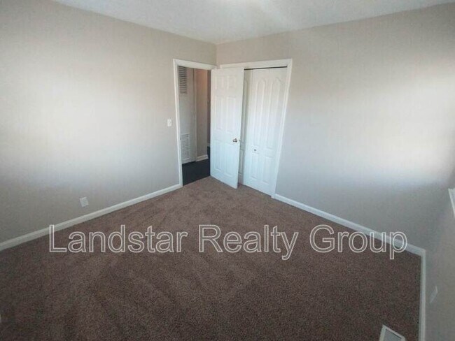 Building Photo - 5611 Johnsontown Rd