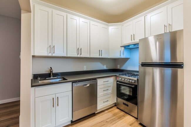 Interior Photo - Pacific Ridge