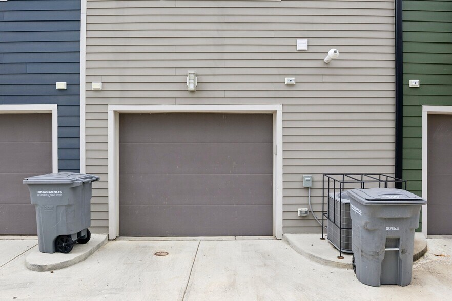 Building Photo - 2133 Coretta Wy