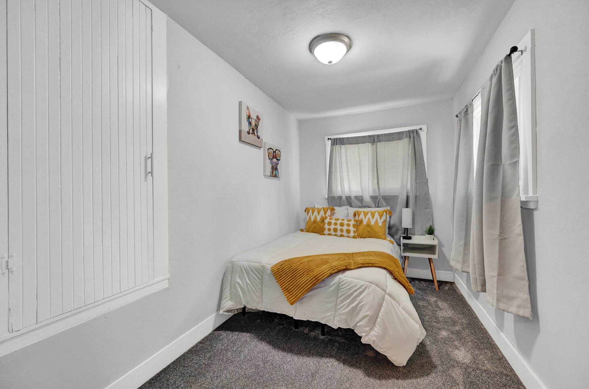 Building Photo - 369 N 300 W